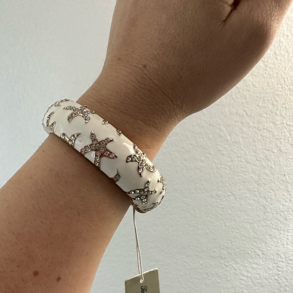 Tommy Bahama Bangle Bracelet - Picture 6 of 6